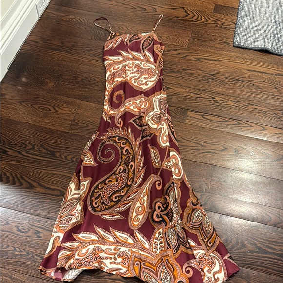 FARM Rio Dresses & Skirts - FARM Rio Burgundy and Orange Paisley Maxi Dress